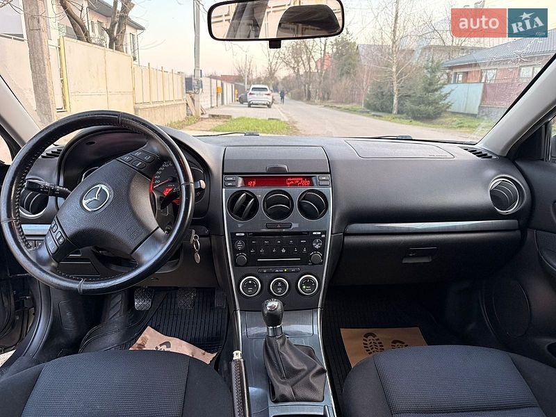 Седан Mazda 6 2005 в Ужгороде