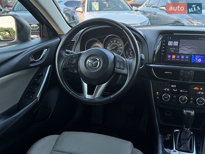 Седан Mazda 6 2014 в Харькове