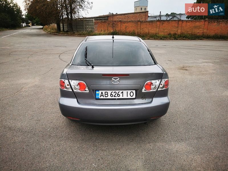 Седан Mazda 6 2002 в Хмельнике