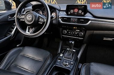 Седан Mazda 6 2016 в Києві