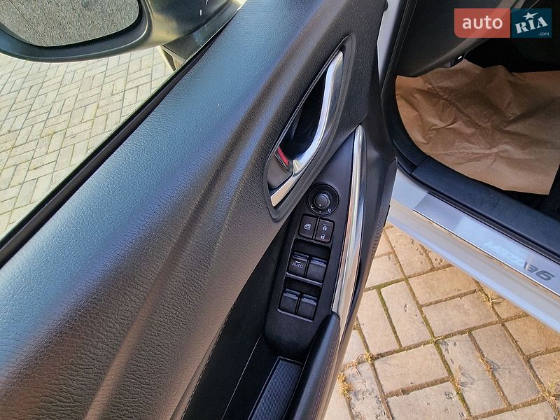 Седан Mazda 6 2013 в Дніпрі