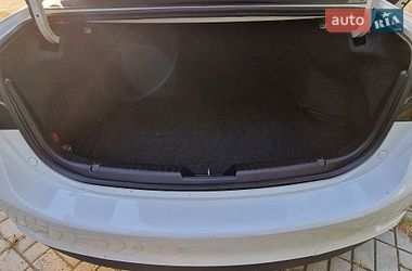 Седан Mazda 6 2013 в Дніпрі