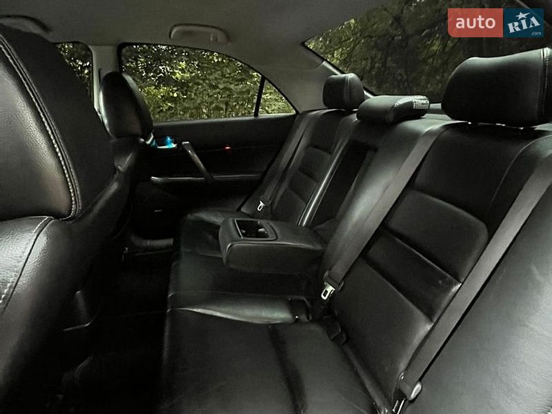 Седан Mazda 6 2007 в Виннице