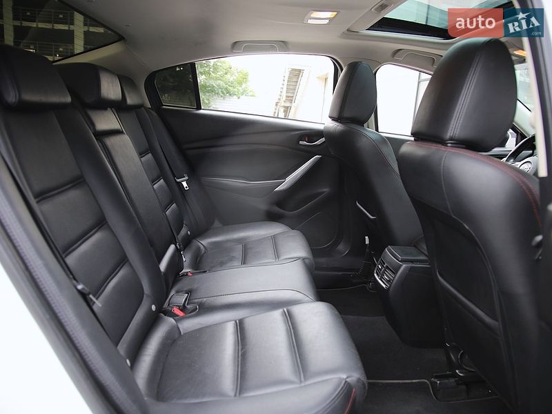Седан Mazda 6 2013 в Харкові