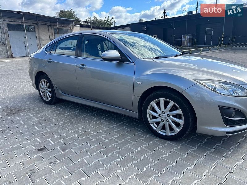 Лифтбек Mazda 6 2011 в Каменке-Бугской