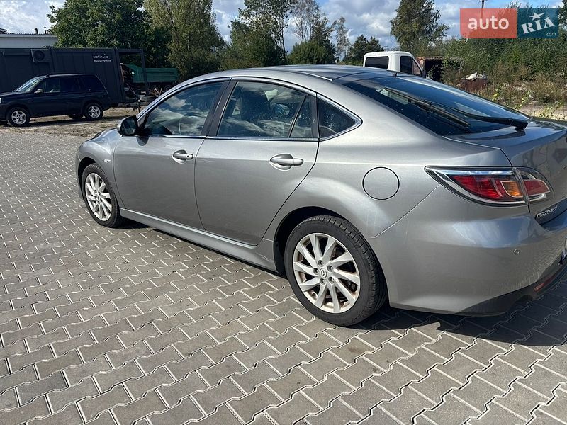 Лифтбек Mazda 6 2011 в Каменке-Бугской