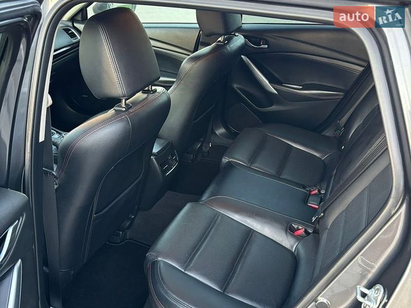 Універсал Mazda 6 2013 в Рівному