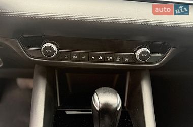 Седан Mazda 6 2018 в Львові