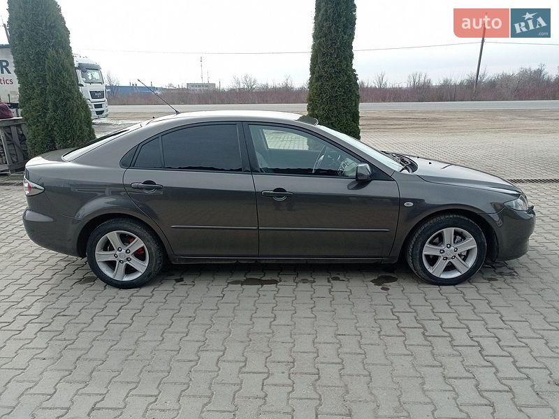 Седан Mazda 6 2007 в Хотине
