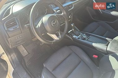 Седан Mazda 6 2015 в Ужгороді