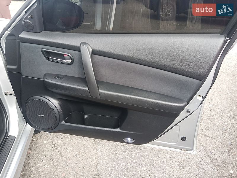 Лифтбек Mazda 6 2012 в Богуславе