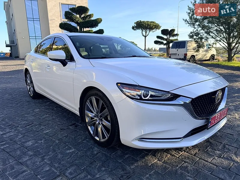 Mazda 6