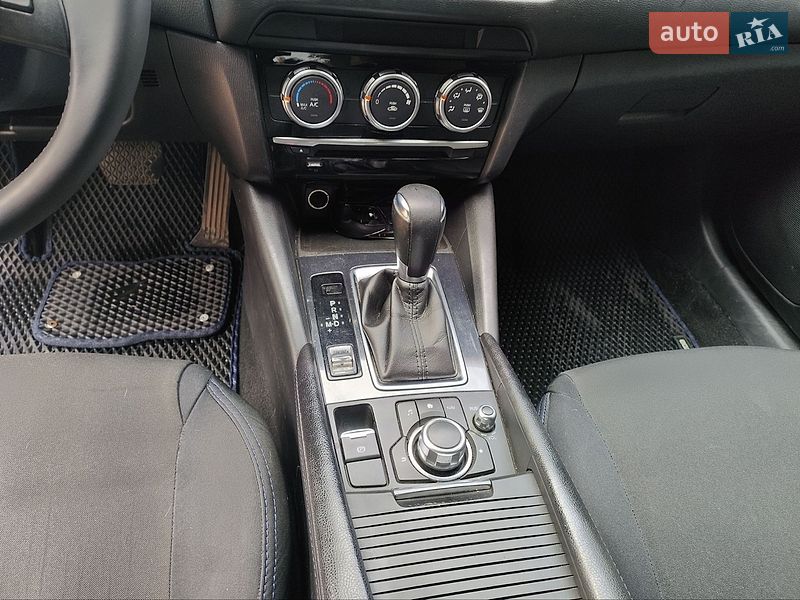 Седан Mazda 6 2016 в Києві