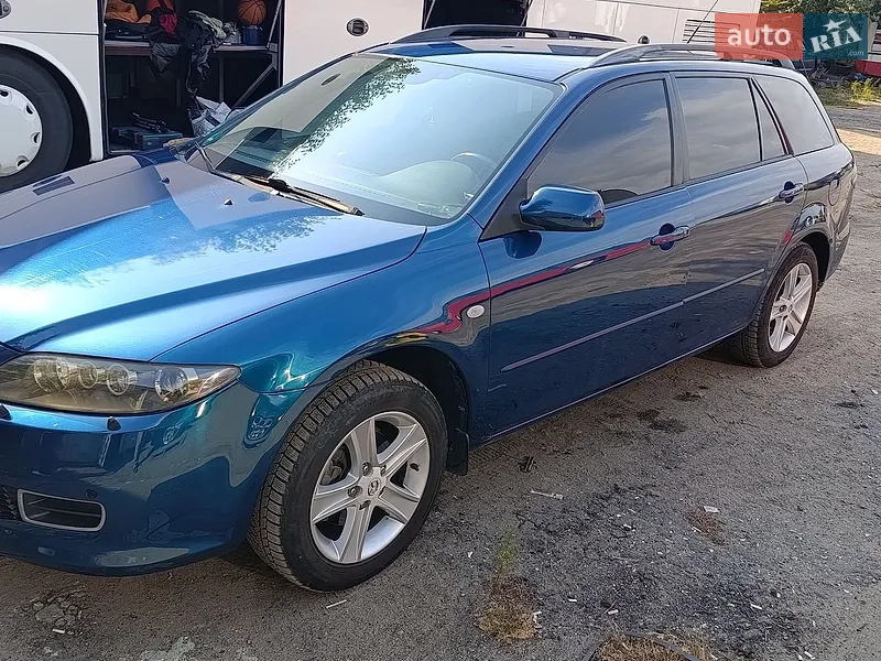 Mazda 6
