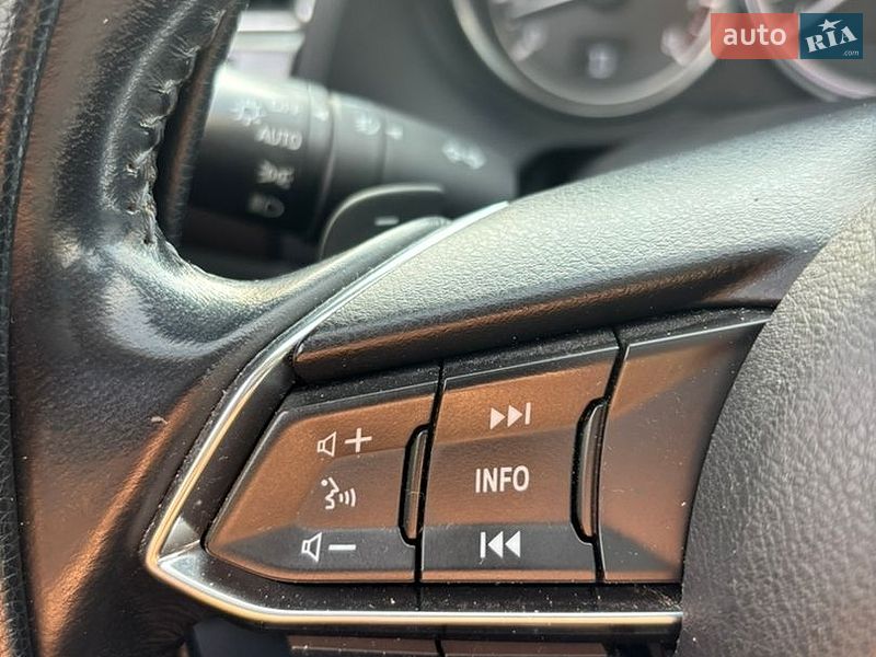 Седан Mazda 6 2016 в Киеве