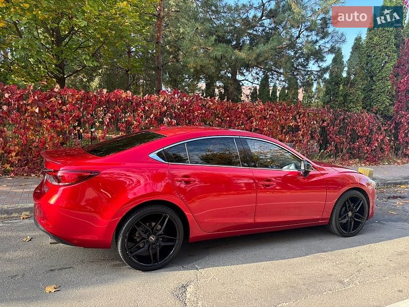 Седан Mazda 6 2016 в Киеве