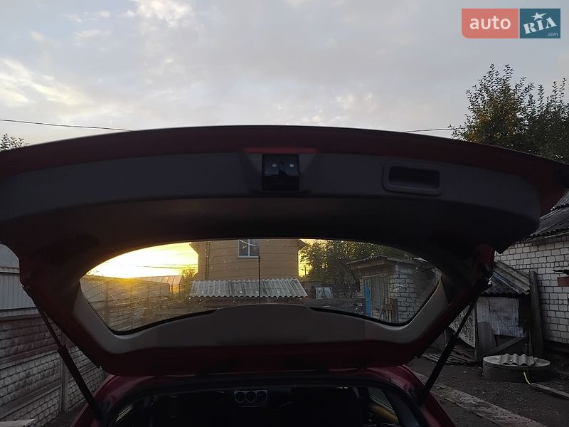 Універсал Mazda 6 2005 в Житомирі
