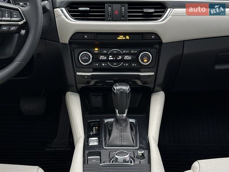 Седан Mazda 6 2017 в Белогородке