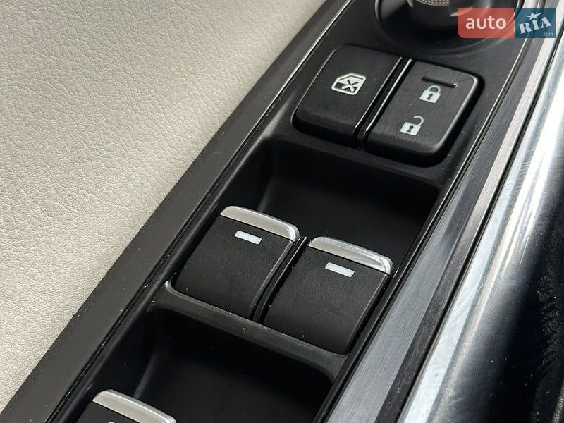 Седан Mazda 6 2017 в Белогородке
