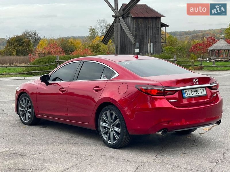 Седан Mazda 6 2018 в Ромнах