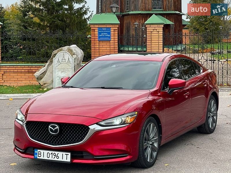 Седан Mazda 6 2018 в Ромнах