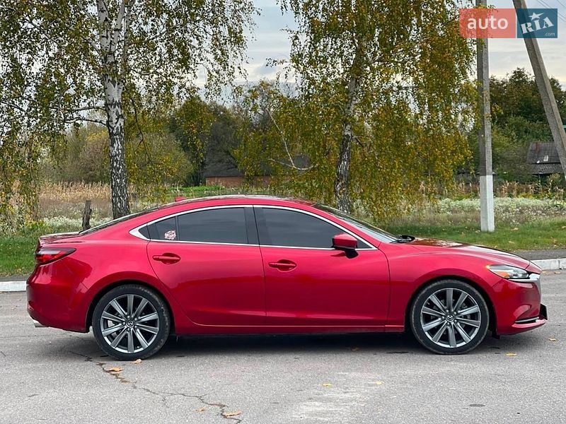 Седан Mazda 6 2018 в Ромнах