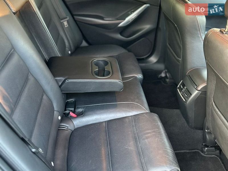 Седан Mazda 6 2014 в Луцьку