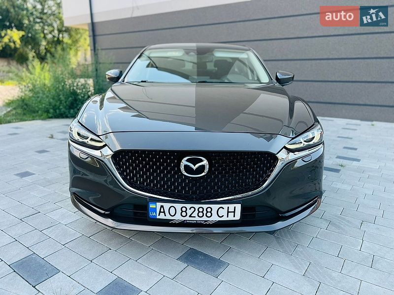 Седан Mazda 6 2018 в Мукачево