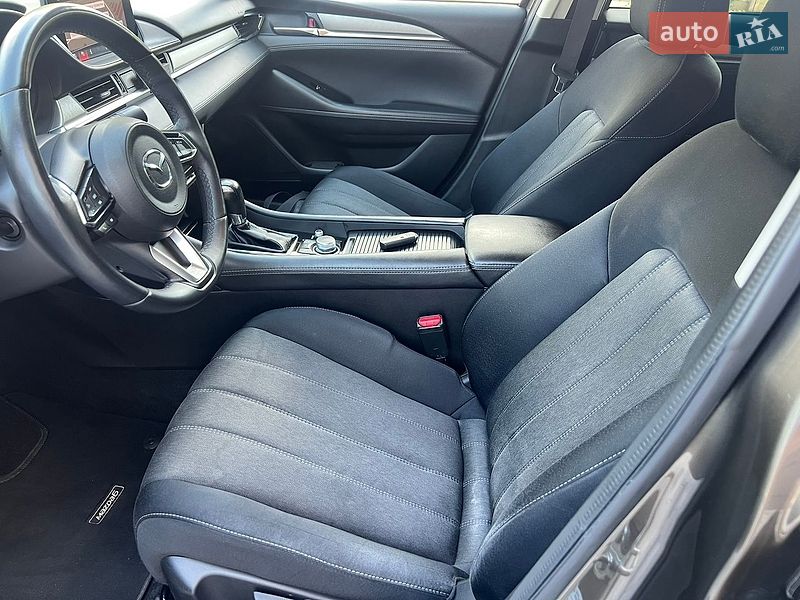 Седан Mazda 6 2018 в Мукачево