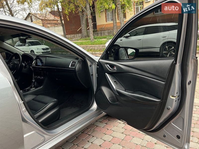 Седан Mazda 6 2013 в Дніпрі