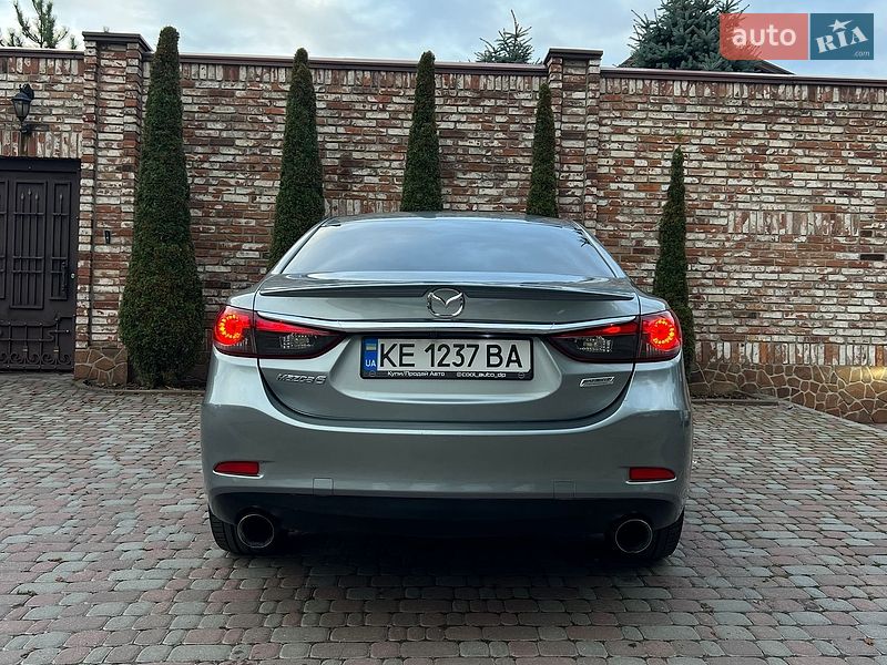 Седан Mazda 6 2013 в Дніпрі