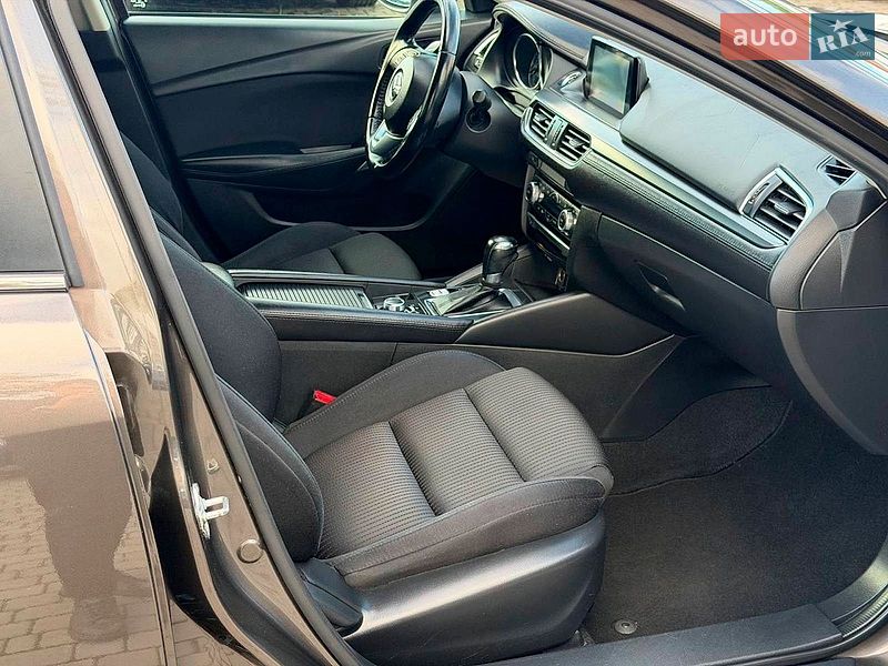 Седан Mazda 6 2015 в Одесі