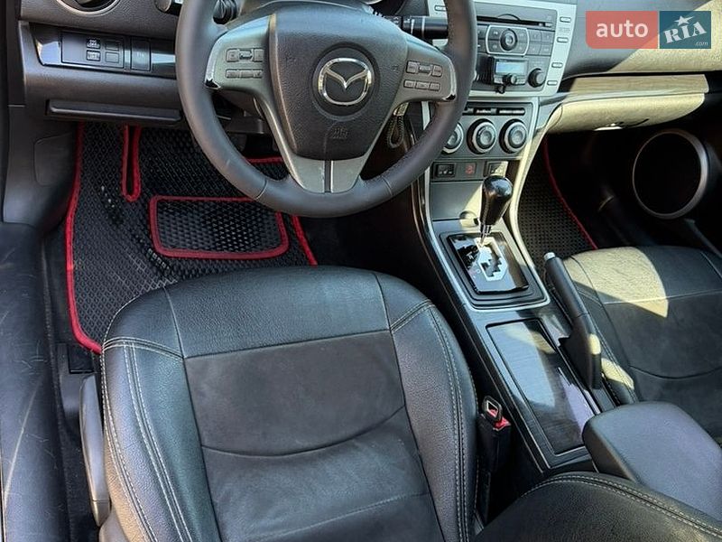 Седан Mazda 6 2008 в Черновцах