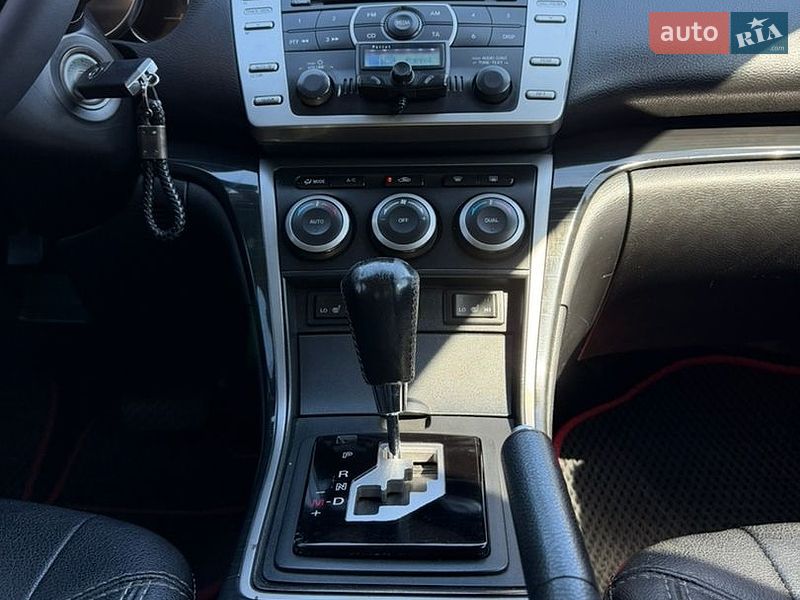Седан Mazda 6 2008 в Черновцах