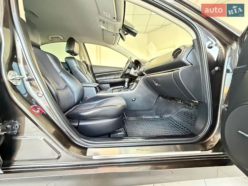 Седан Mazda 6 2012 в Запоріжжі