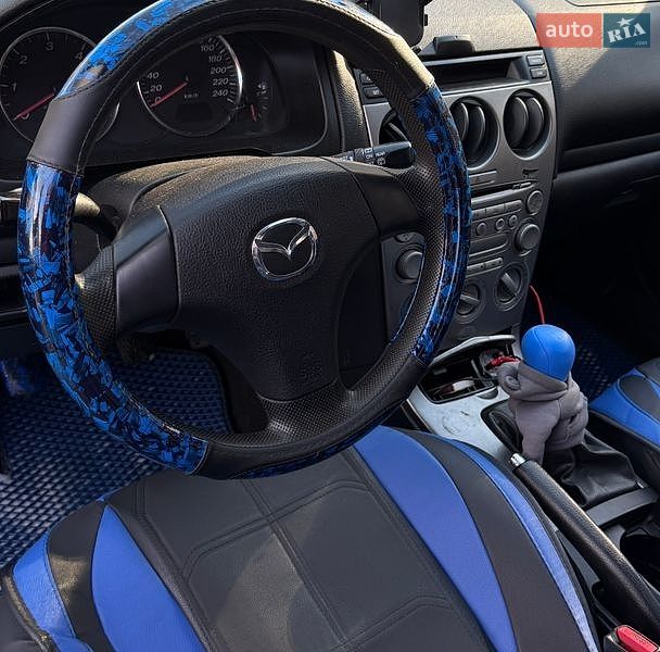 Ліфтбек Mazda 6 2002 в Львові