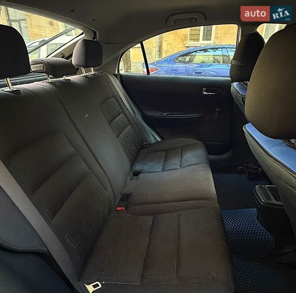 Ліфтбек Mazda 6 2002 в Львові