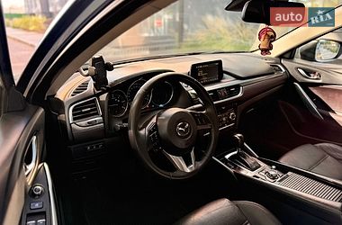 Седан Mazda 6 2015 в Чернігові