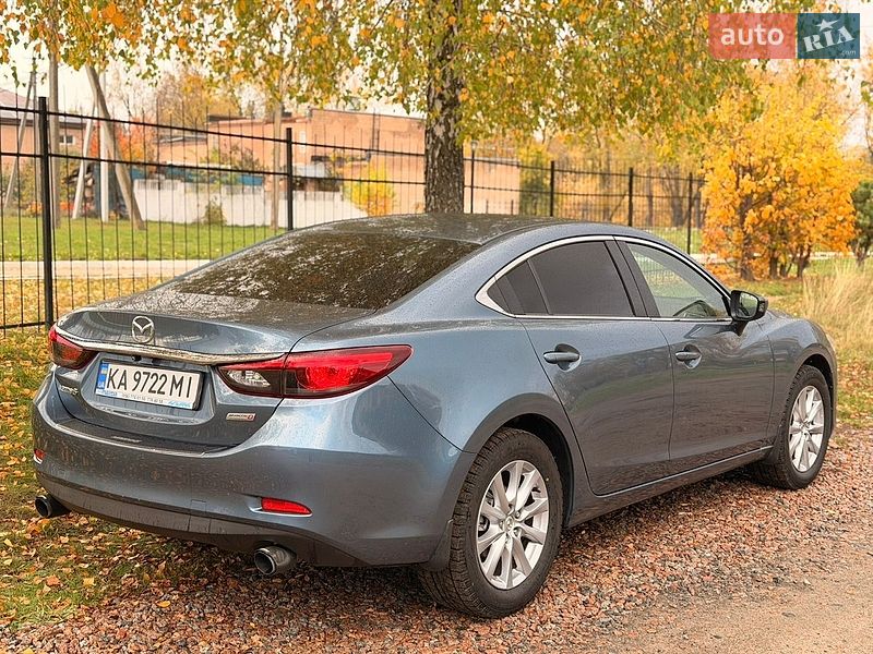 Седан Mazda 6 2015 в Чернігові