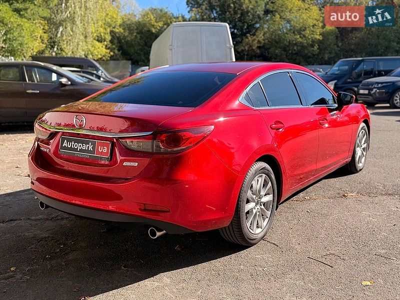 Седан Mazda 6 2016 в Киеве