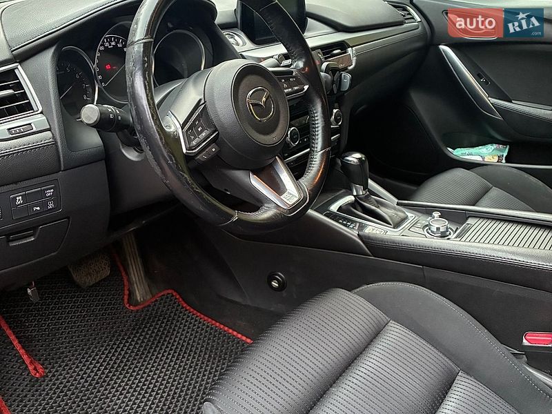Седан Mazda 6 2017 в Черкассах