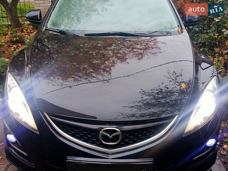 Седан Mazda 6 2011 в Городке