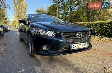 Седан Mazda 6 2014 в Днепре