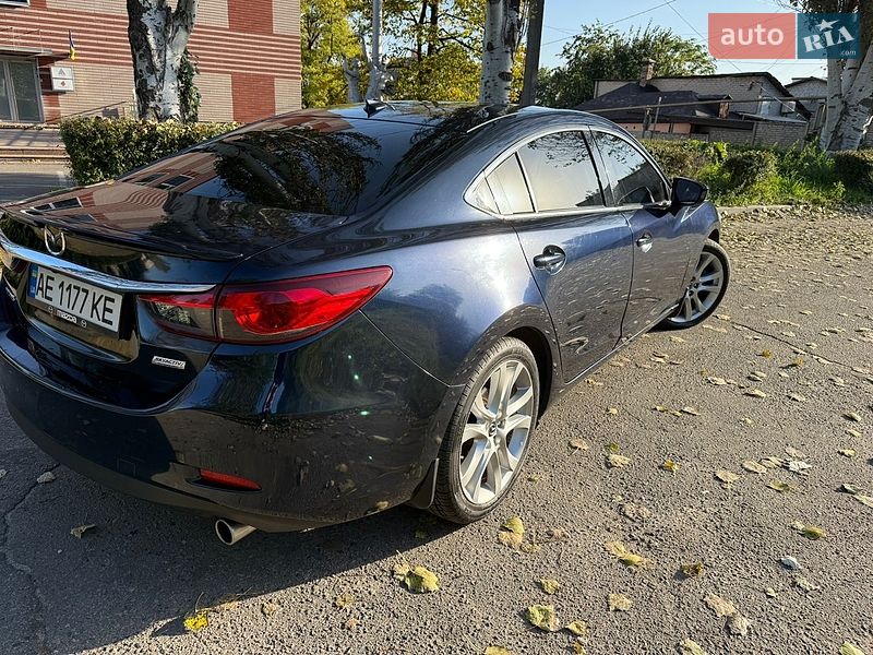 Седан Mazda 6 2014 в Днепре