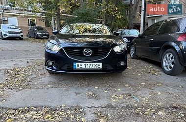 Седан Mazda 6 2014 в Днепре