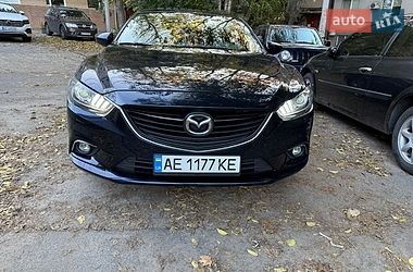 Седан Mazda 6 2014 в Днепре