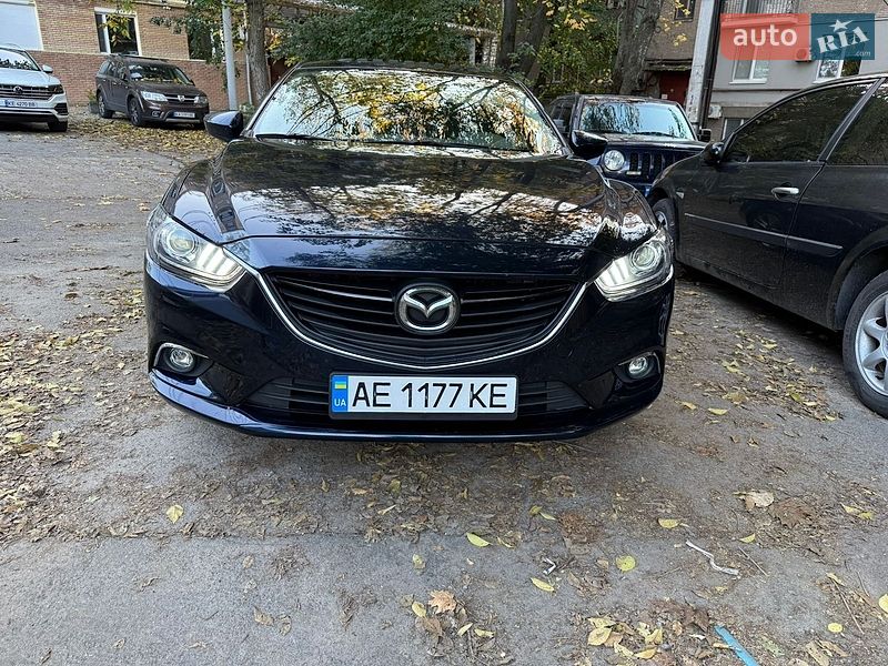 Седан Mazda 6 2014 в Днепре