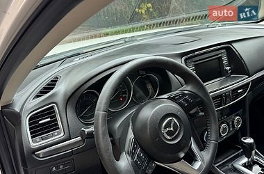 Седан Mazda 6 2014 в Умані
