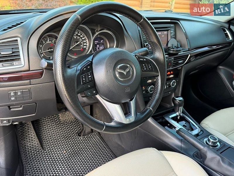 Седан Mazda 6 2013 в Борисполі
