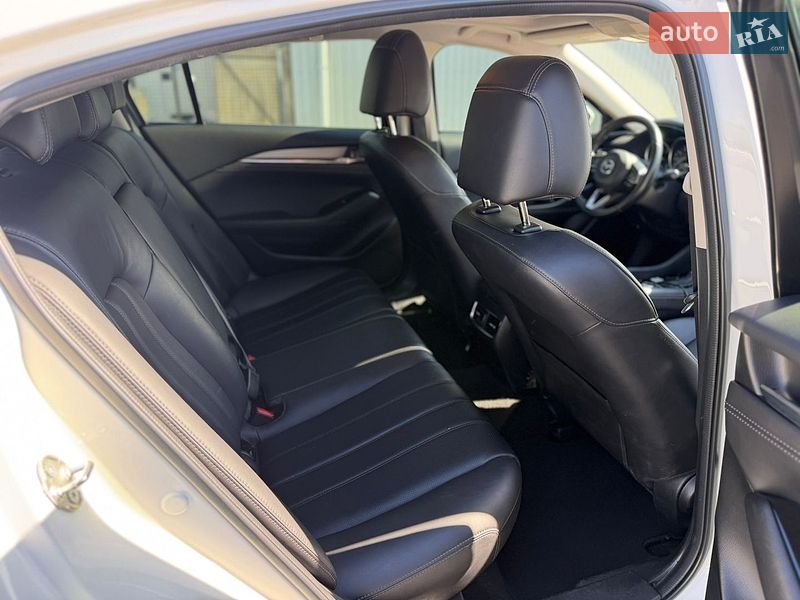 Седан Mazda 6 2019 в Павлограде